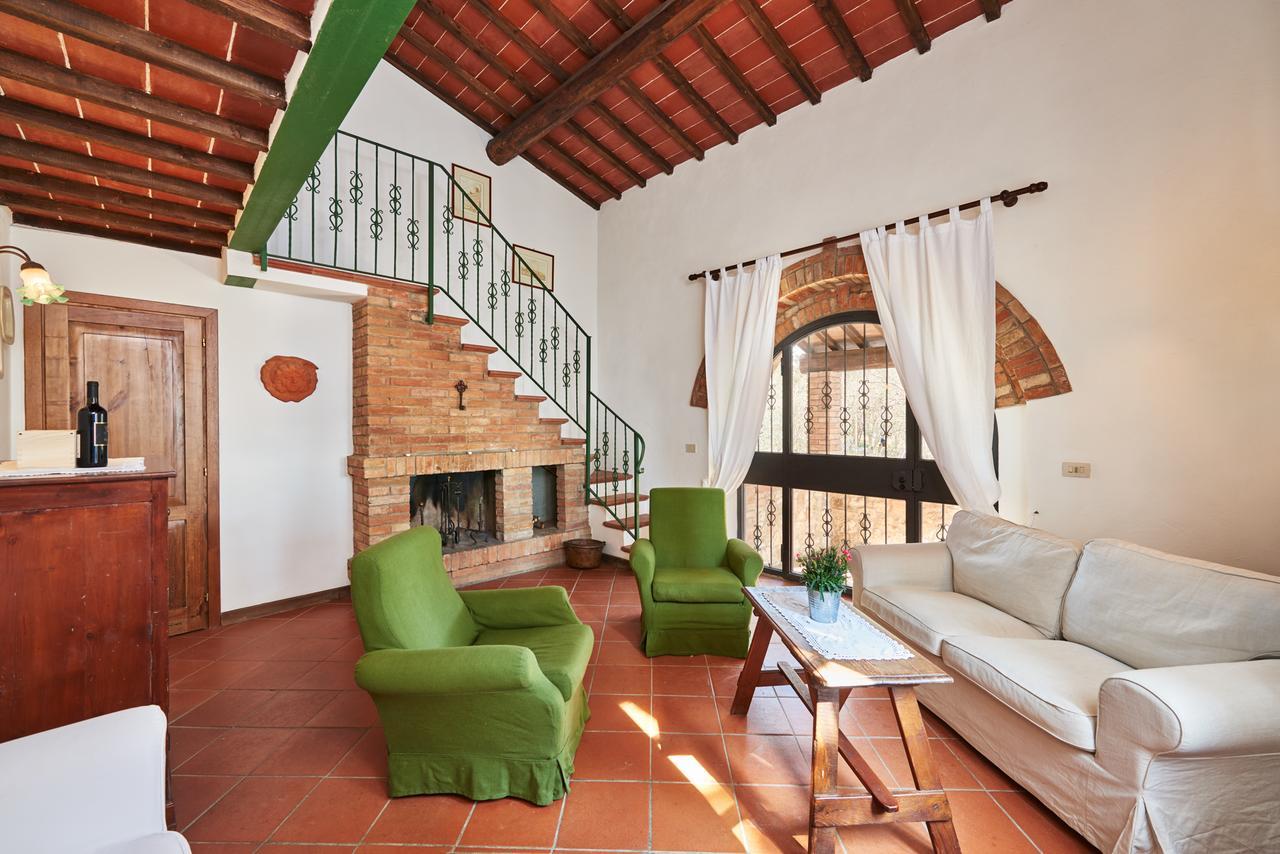 Agriturismo Pometti - Fattoria La Selva Trequanda Exteriör bild